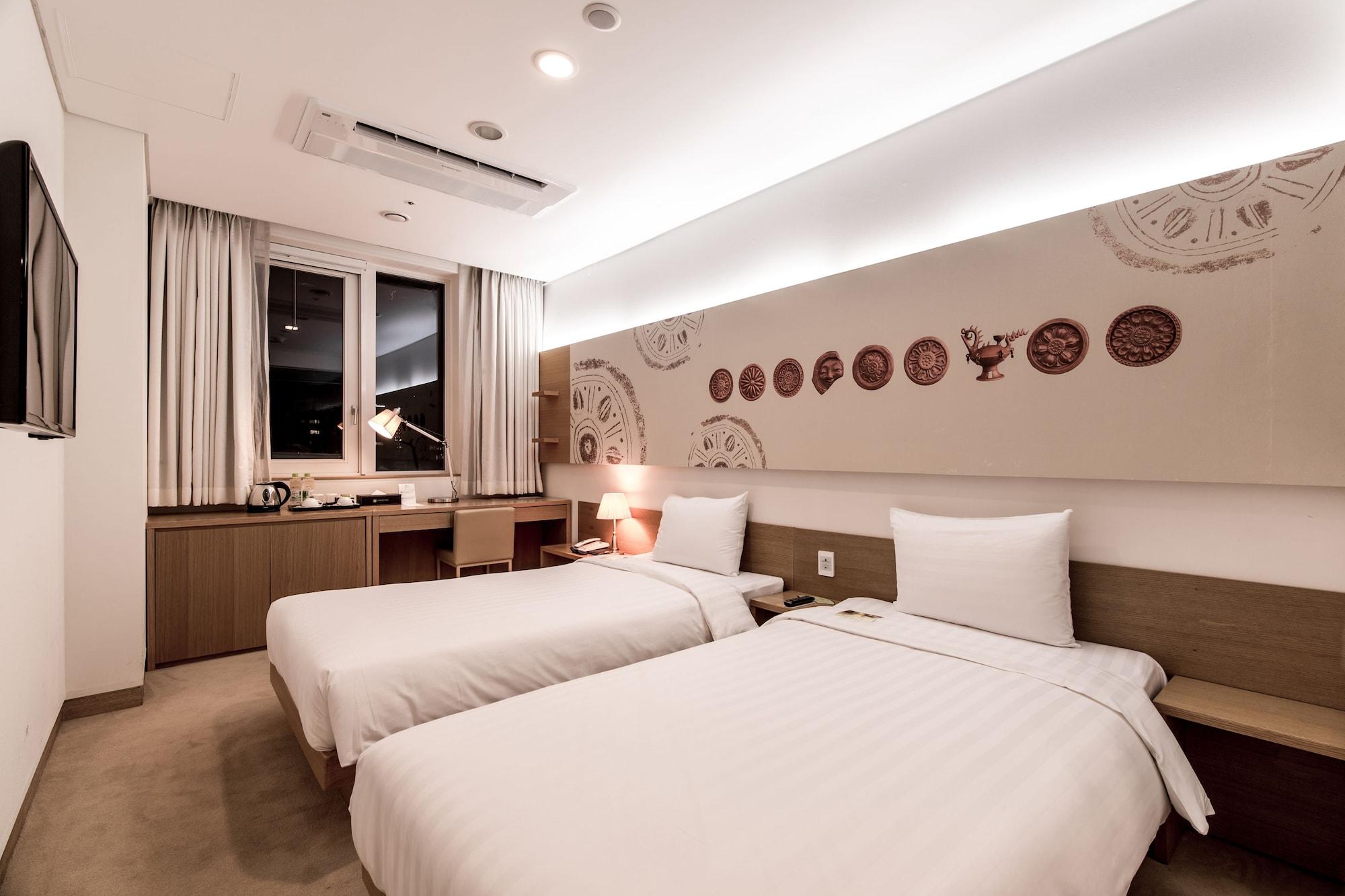 Aventree Jongno Hotel