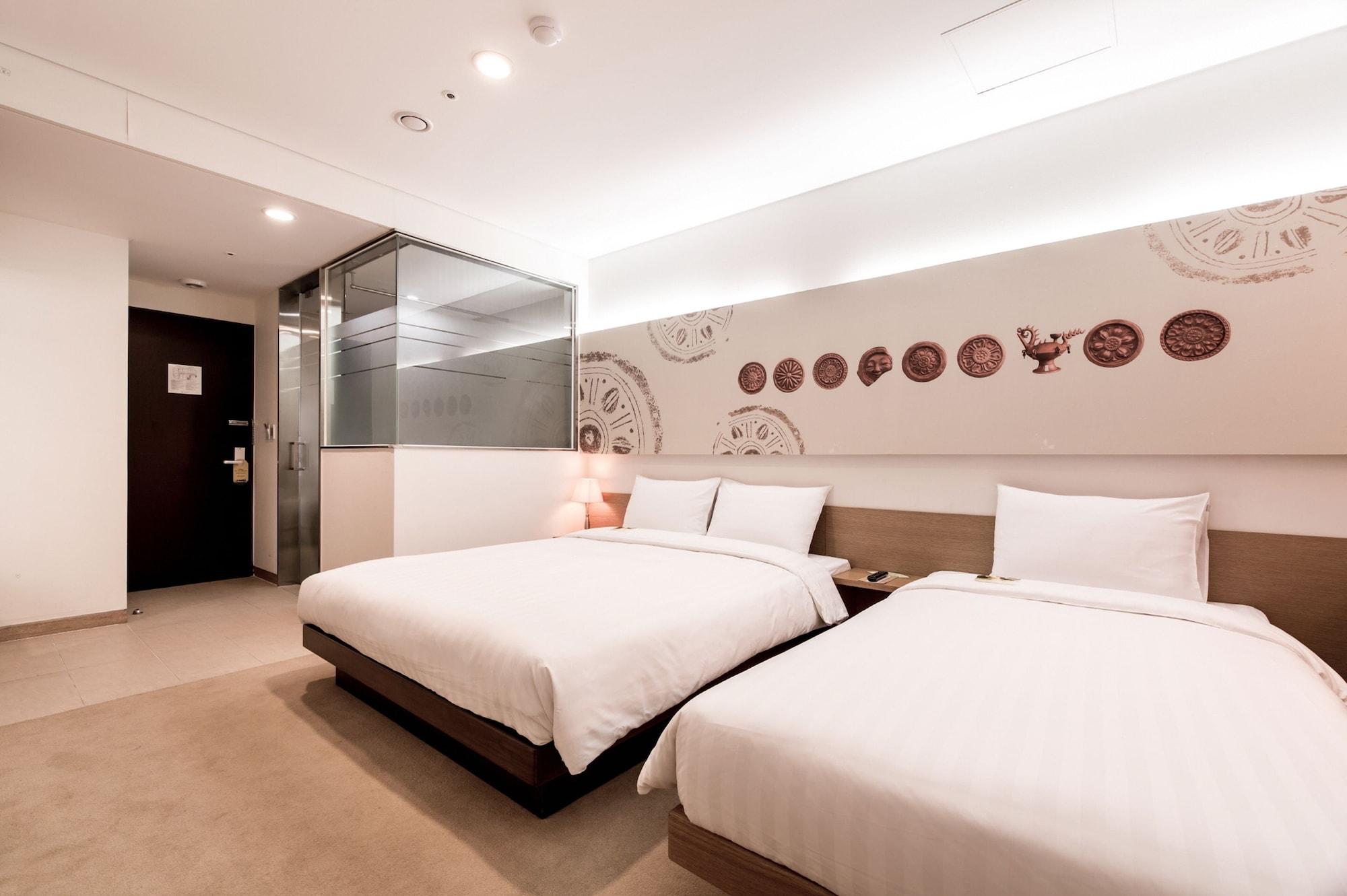 Hotel Aventree Jongno 3*